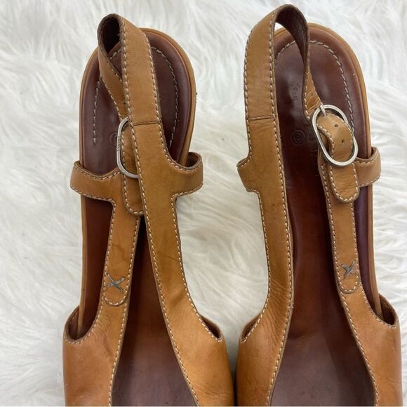 Chanel Light Brown Slingback Peep Toe Leather Wedge Sandals - Picture 4 of 16